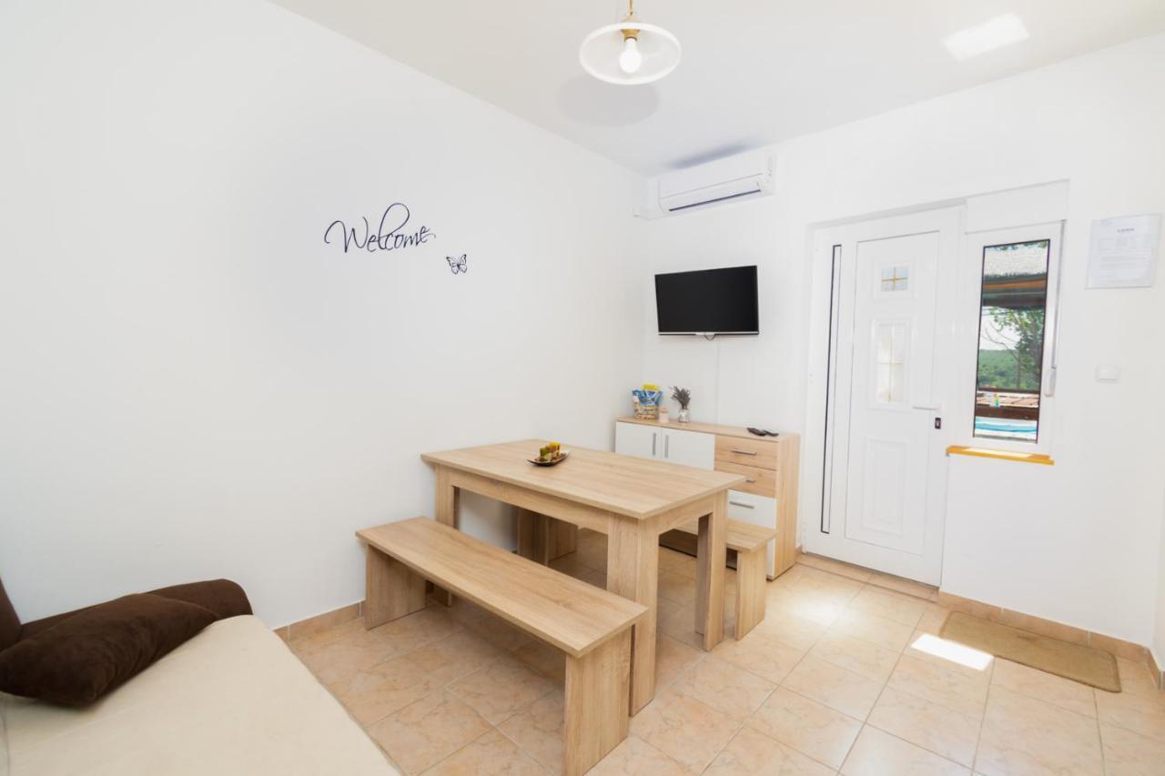Apartmani Ajp Posedarje Zewnętrze zdjęcie